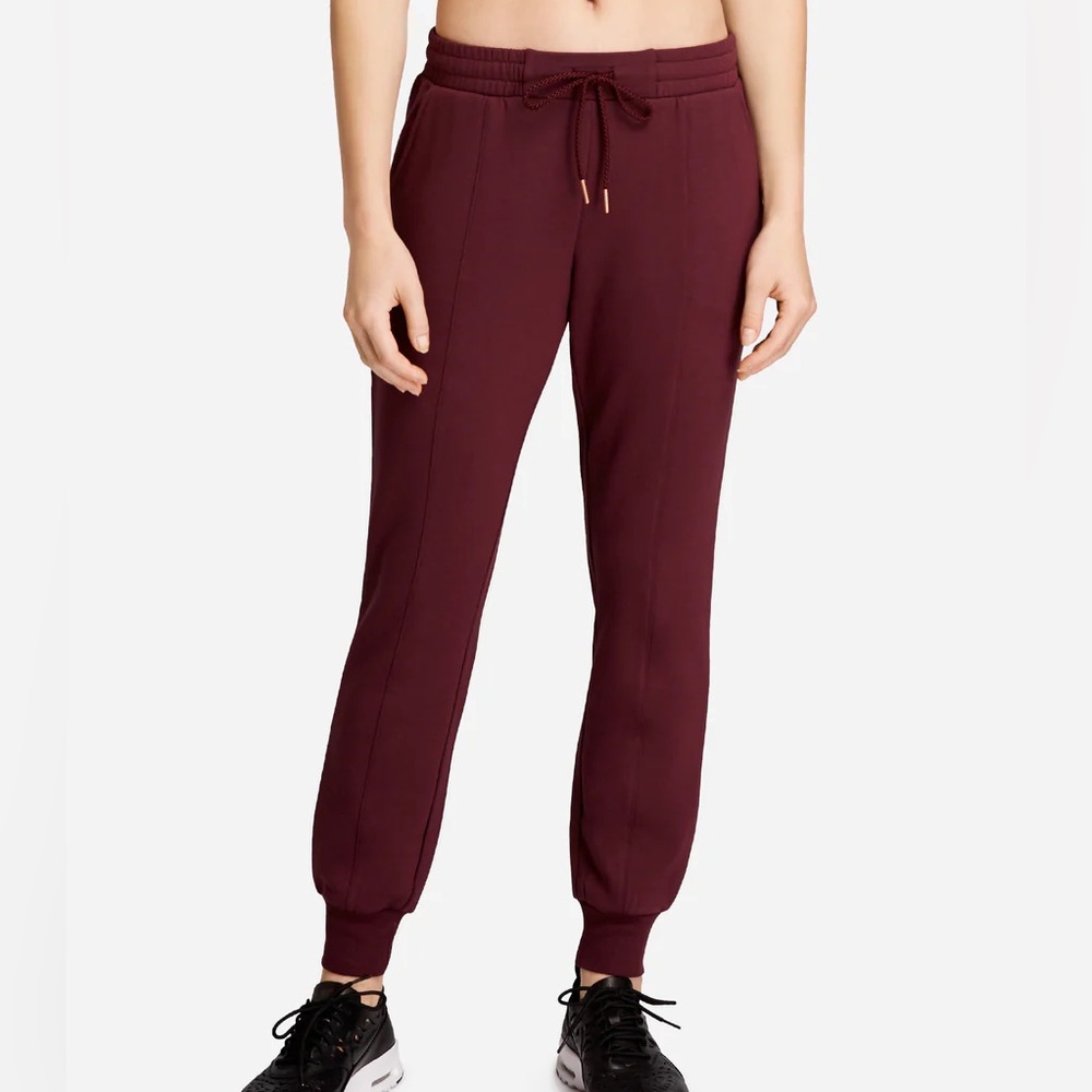 Danskin Women’s Wine/ Maroon/ Burgundy Jogger Cozy Pants Size XL